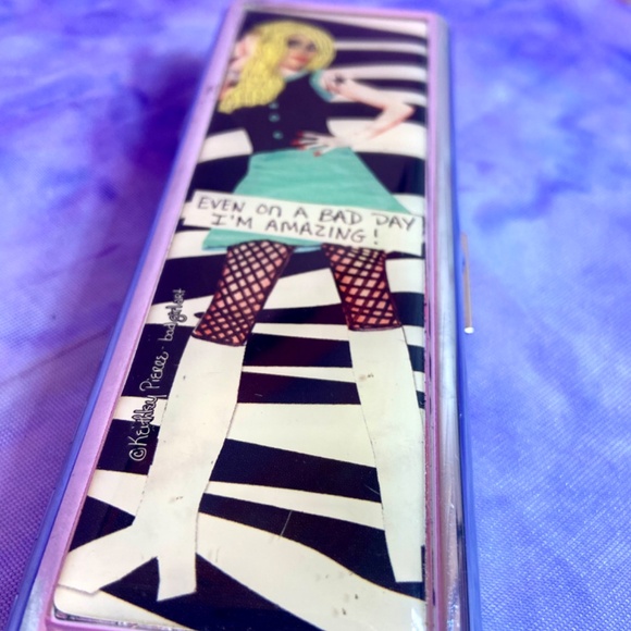 Cigarette Case 100s Lipstick Holder Women’s Stylish Metal Mirrored Interior - Picture 3 of 6